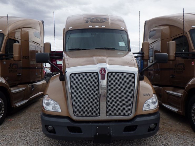 2022-kenworth-t680-image-2