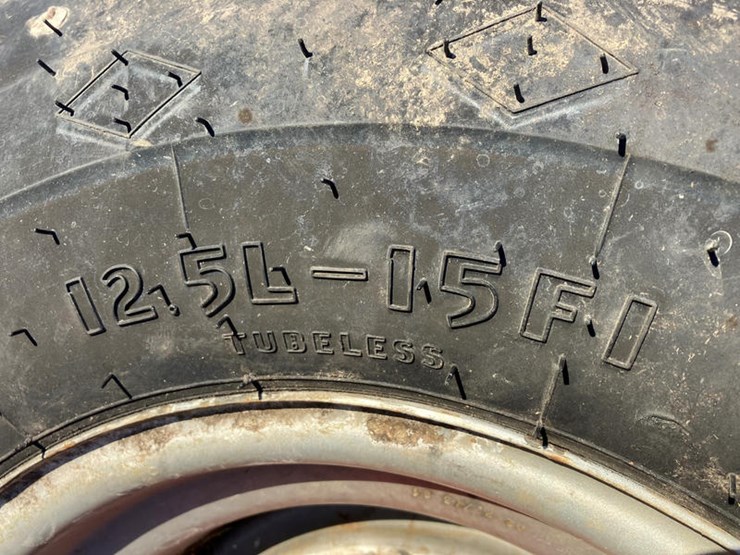 2013-kuhn-krause-8000-25-image-17