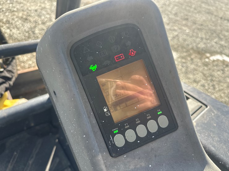 yanmar-vio35-6a-image-50