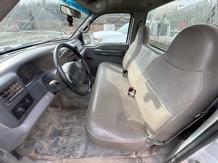 2001-ford-f250-image-45