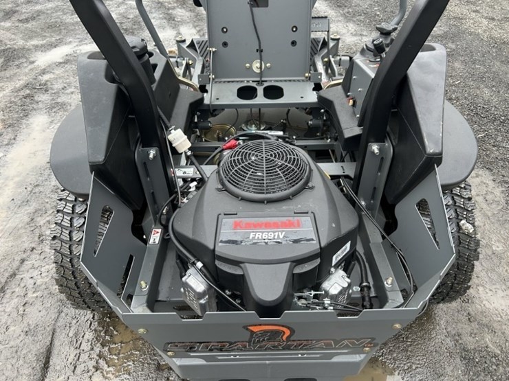 2023-spartan-rz-hd-zero-turn-mower-image-27