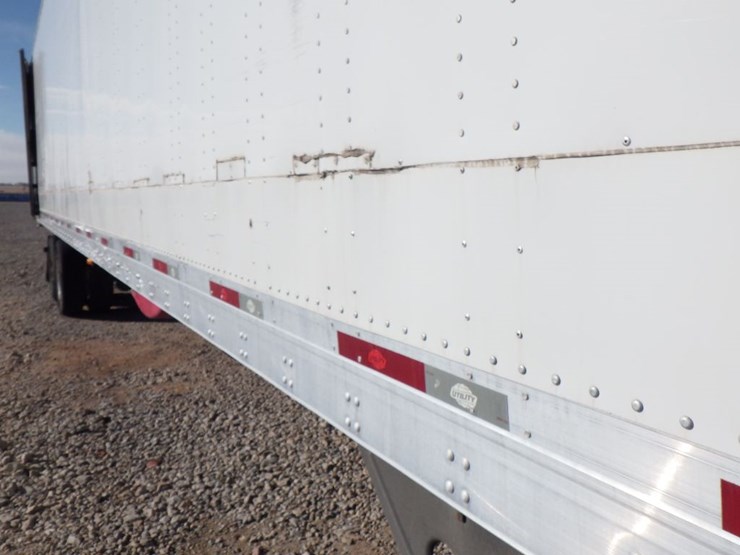 2017-utility-van-image-7