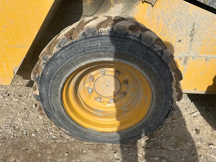 caterpillar-226d-image-54