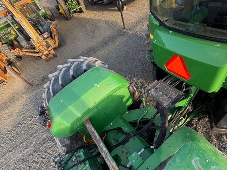 2000-john-deere-9400-image-13