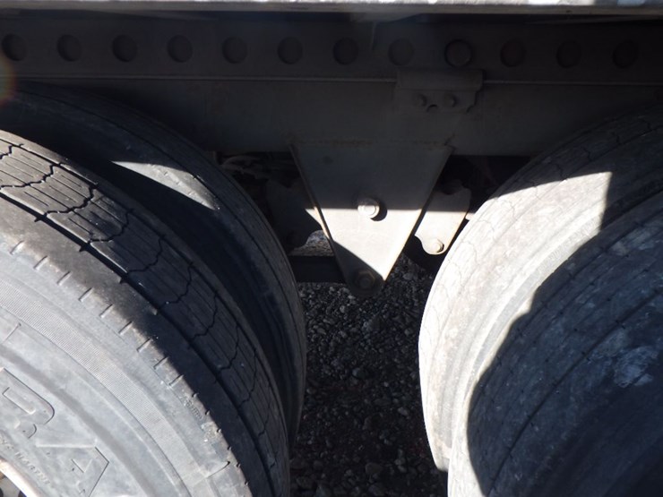 2018-hyundai-translead-image-8