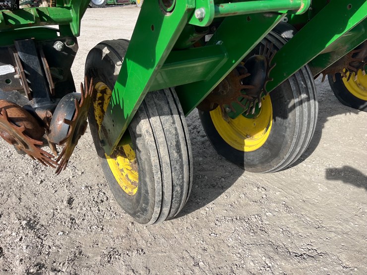 john-deere-1770-image-23