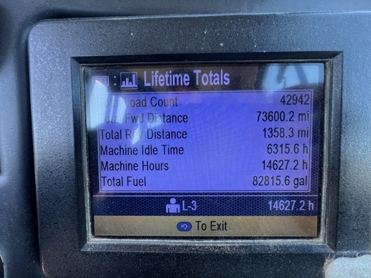 2013-caterpillar-740b-image-40