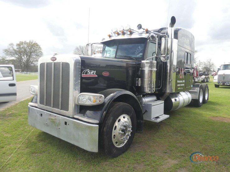 2021-peterbilt-389-image-21