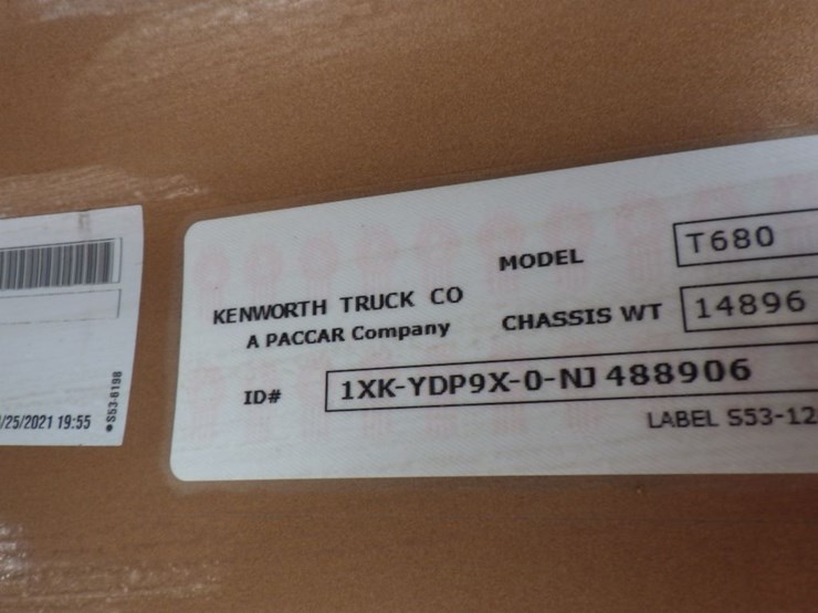 2022-kenworth-t680-image-18
