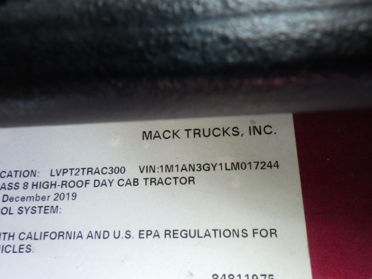 2020-mack-an64t-anthem-image-18
