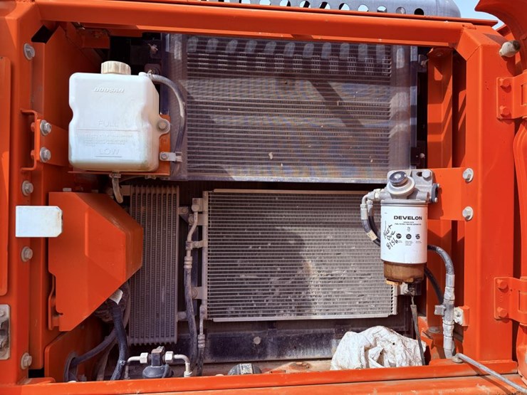 doosan-dx225-lc-3-image-16