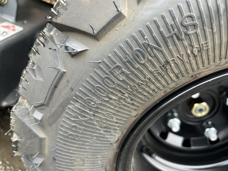 2023-spartan-rz-hd-zero-turn-mower-image-12