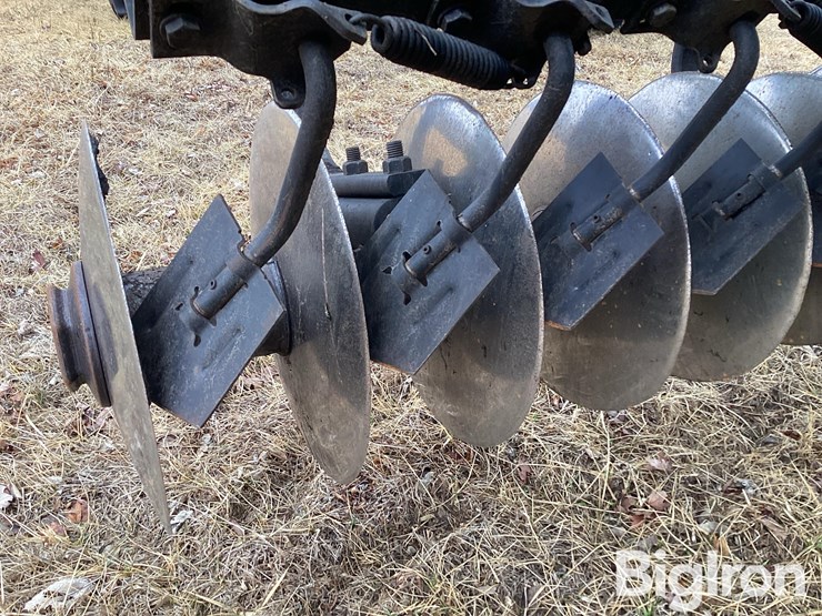 john-deere-2310-image-20