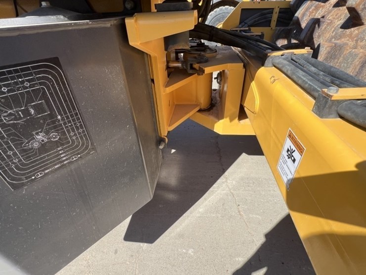 volvo-sd115b-image-19