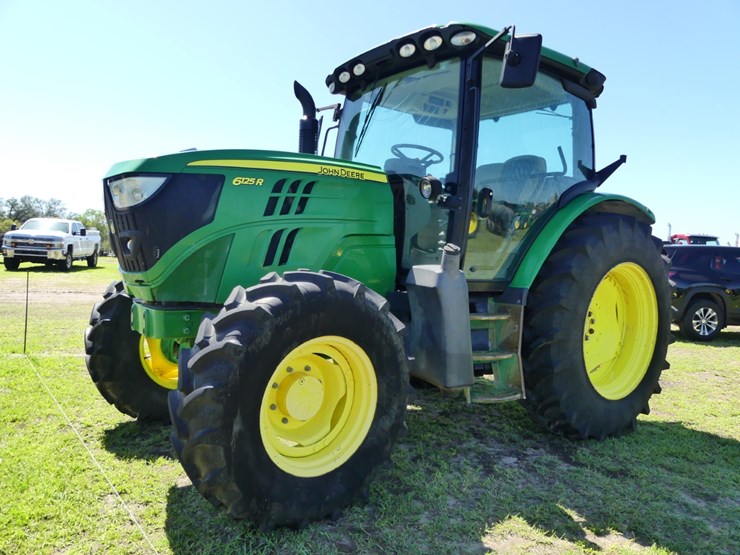 john-deere-6125r-image-2