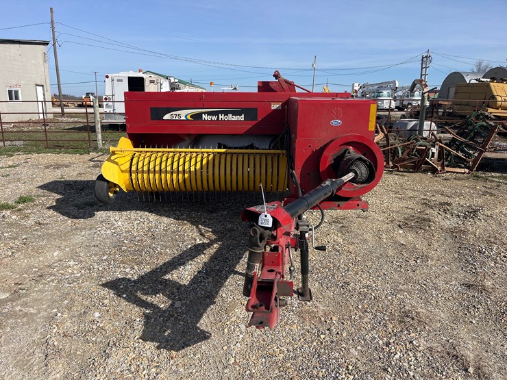 new-holland-575-image-2