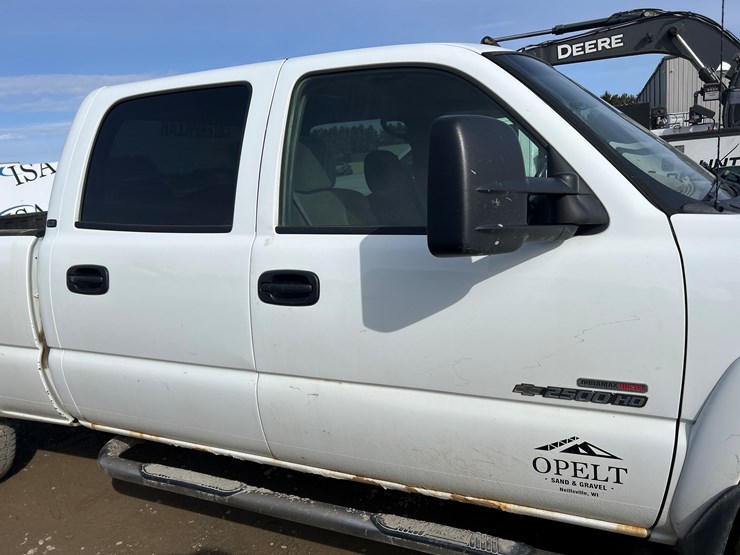 2006-chevrolet-2500-image-20