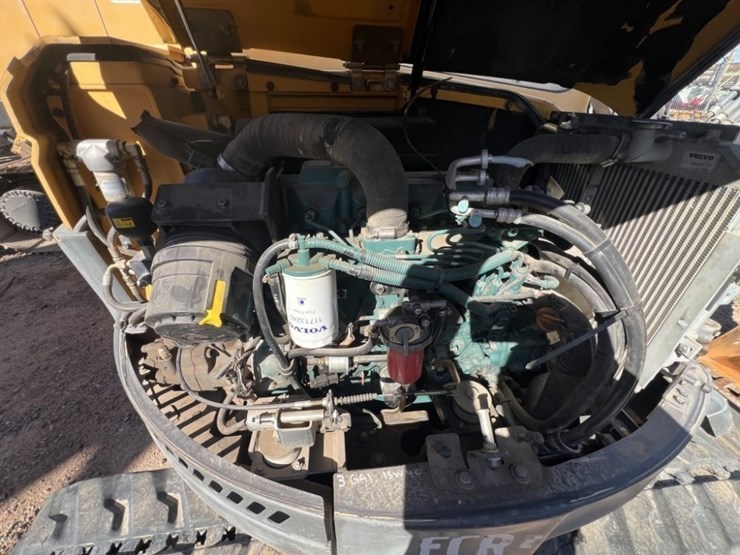 2013-volvo-ecr58-image-19