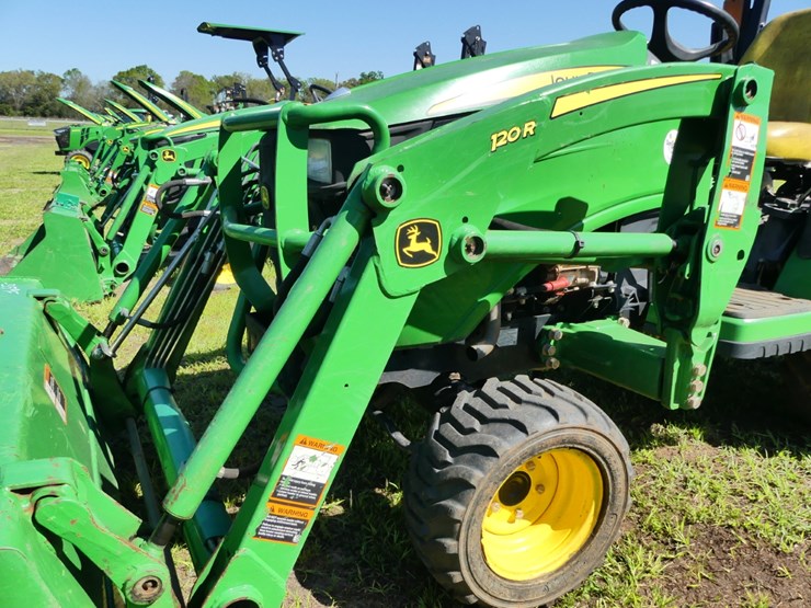 john-deere-1025r-image-11