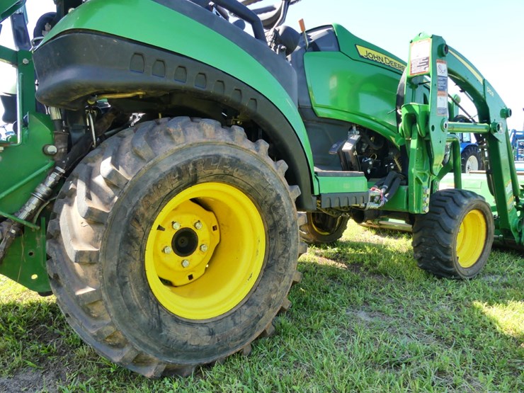 john-deere-1025r-image-9