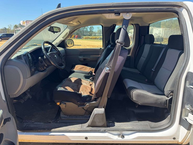 2008-chevrolet-silverado-1500-image-9