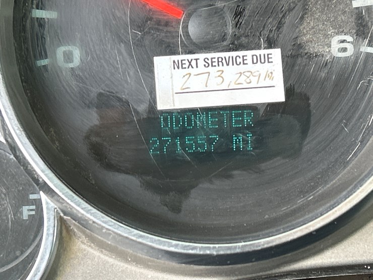 2012-chevrolet-silverado-2500-lt-image-52