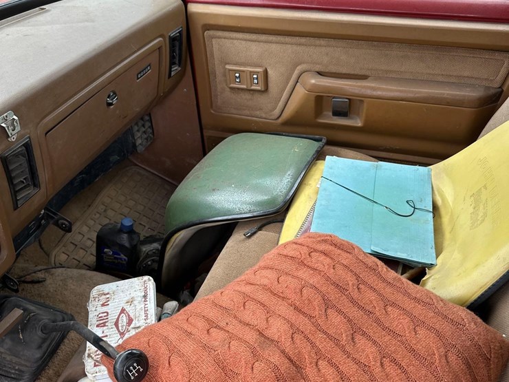 1992-dodge-350-image-32