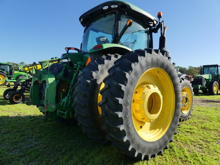 john-deere-8370r-image-3