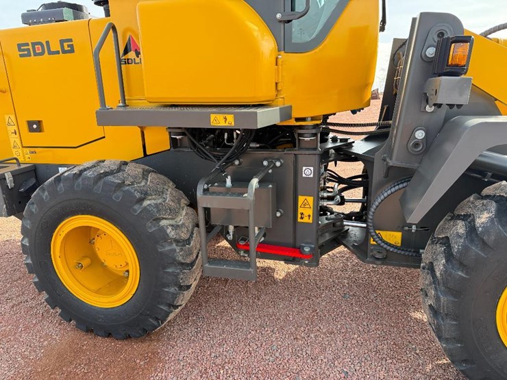 2022-sdlg-l918f-image-11