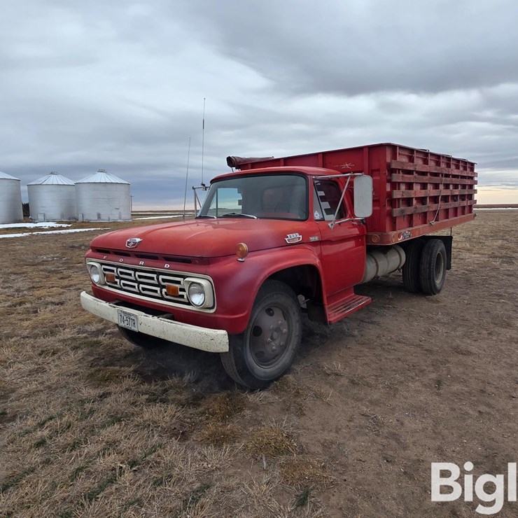 1964 FORD F600
