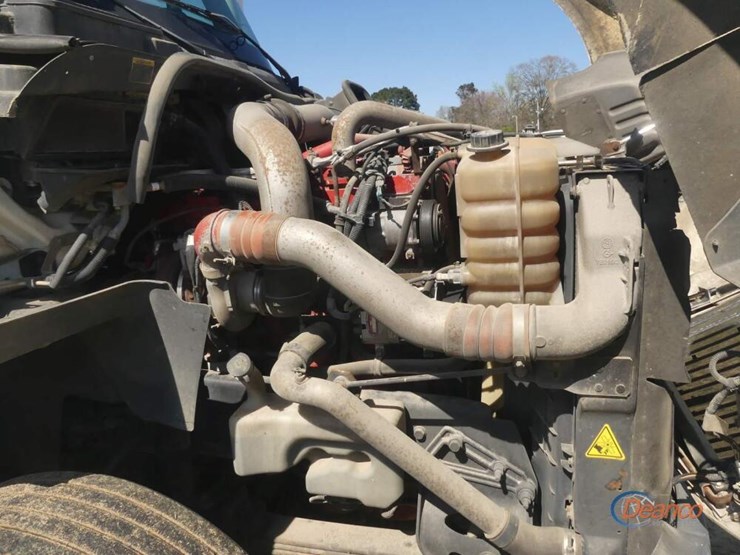 2015-international-prostar-image-11