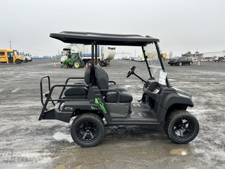 2024-envy-nv4-electric-golf-cart-image-6