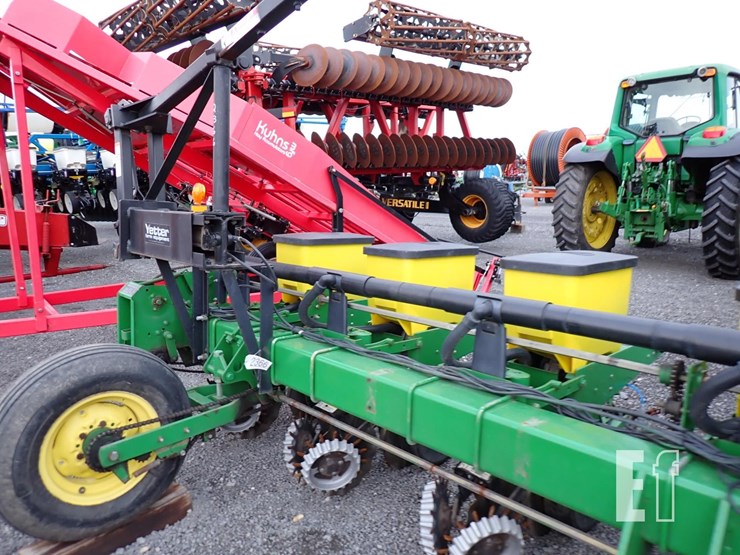 john-deere-1730-image-5