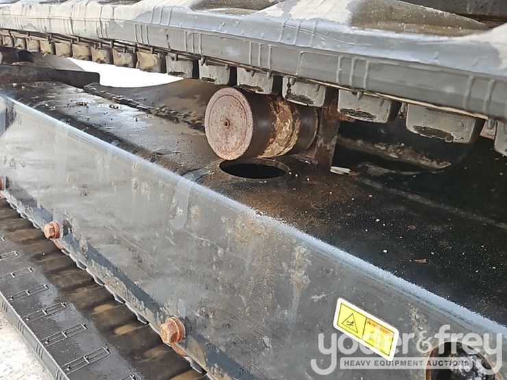 2023-caterpillar-306-image-11