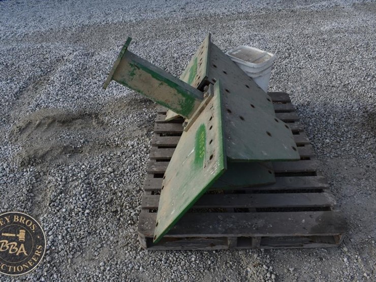 chemical-applicator-attachments-saddle-tanks-43255-image-12