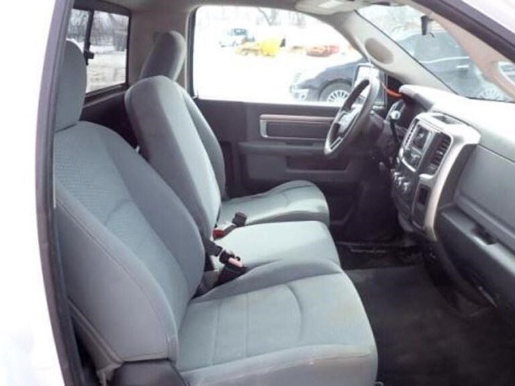 2018-dodge-ram-1500-image-29