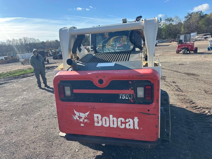 2019-bobcat-t595-image-4