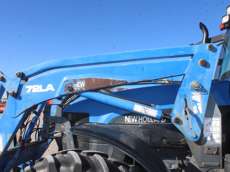 new-holland-tm125-image-26