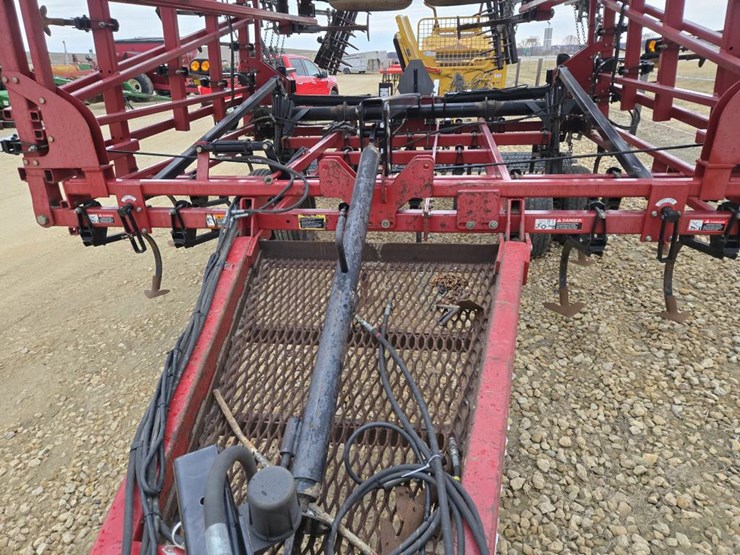 #171-•-case-ih-tiger--mate-200-cultivator-image-3