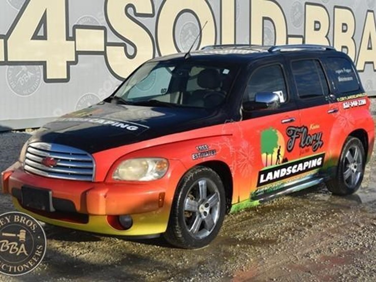 2011-chevrolet-hhr-image-5