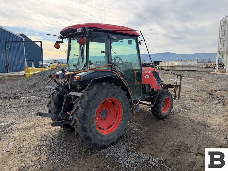 2016-kubota-m8540hd-image-5