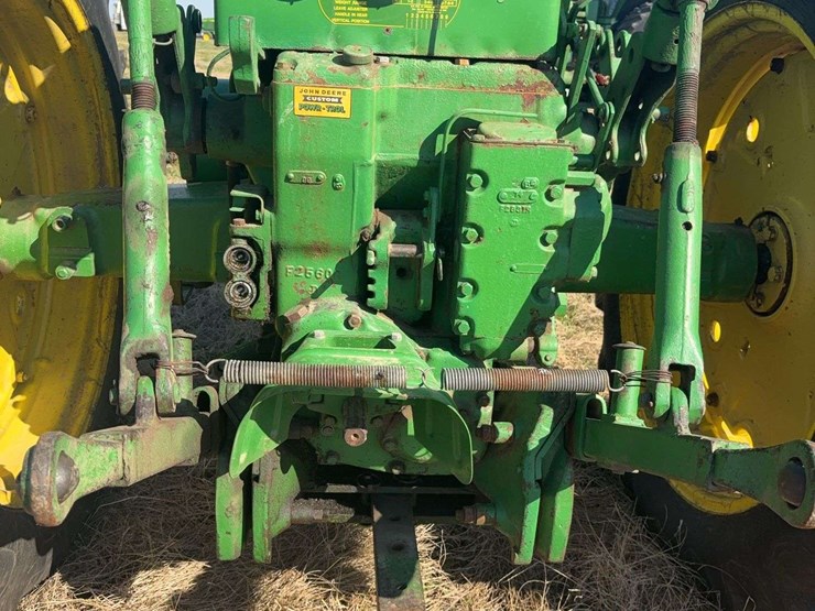 1958-john-deere-720-image-14