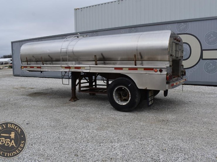 1975-tanker-trailers-43258-image-3