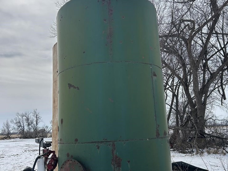 8000-fuel-tank-w/pump-image-9