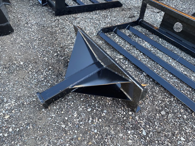 #3039-•-mini-skid-steer-trailer-mover-attachment-image-3