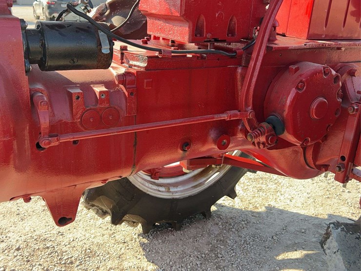 farmall-super-m-high-clearance-lp-image-64