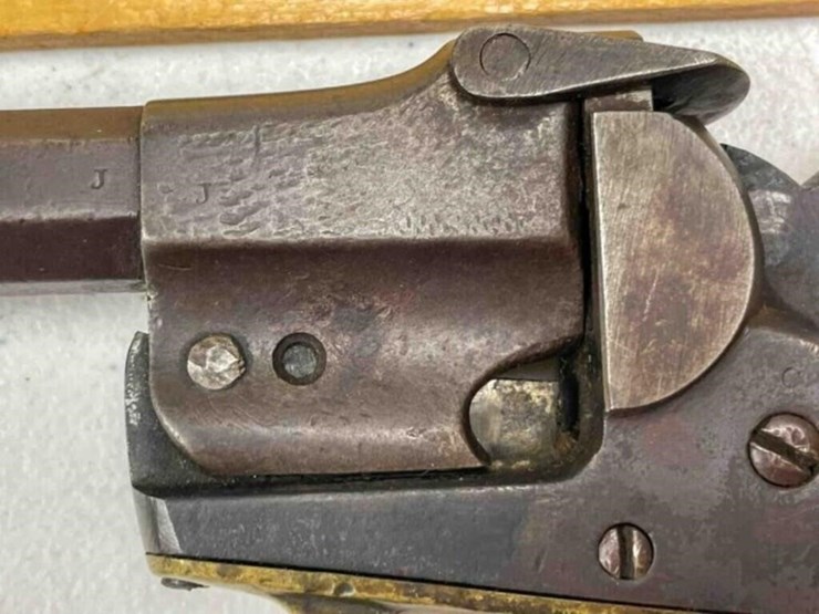 remington's-revolver-image-5