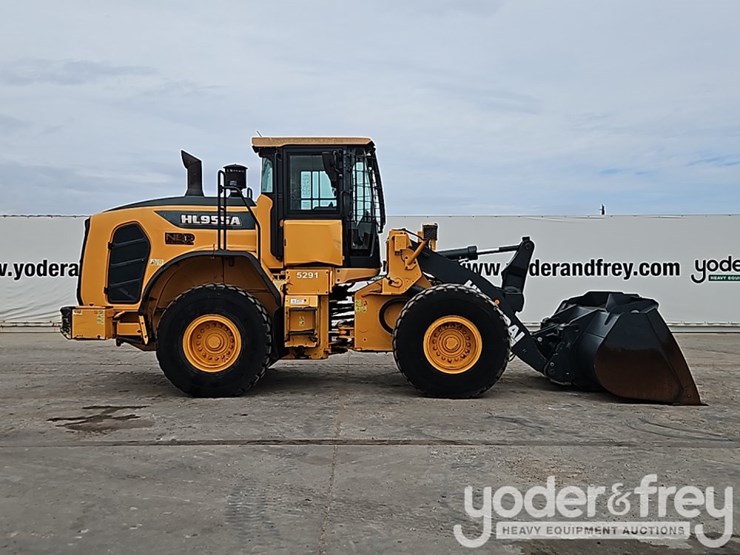 2022-hyundai-hl955a-image-6