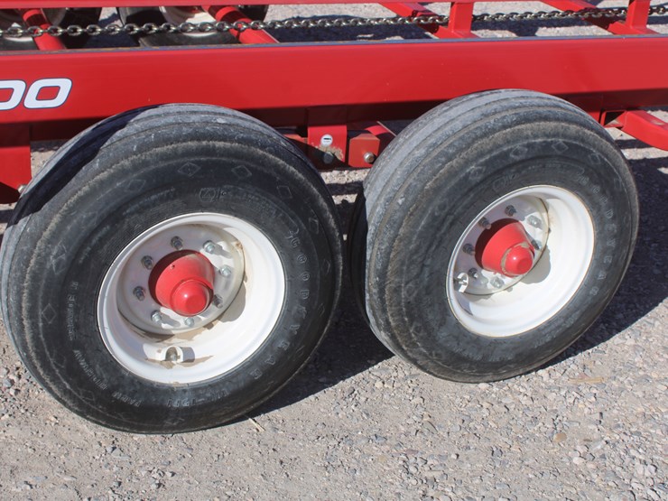 proag-hay-hiker-900-image-21