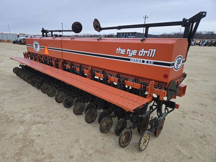 tye-series-v-image-11